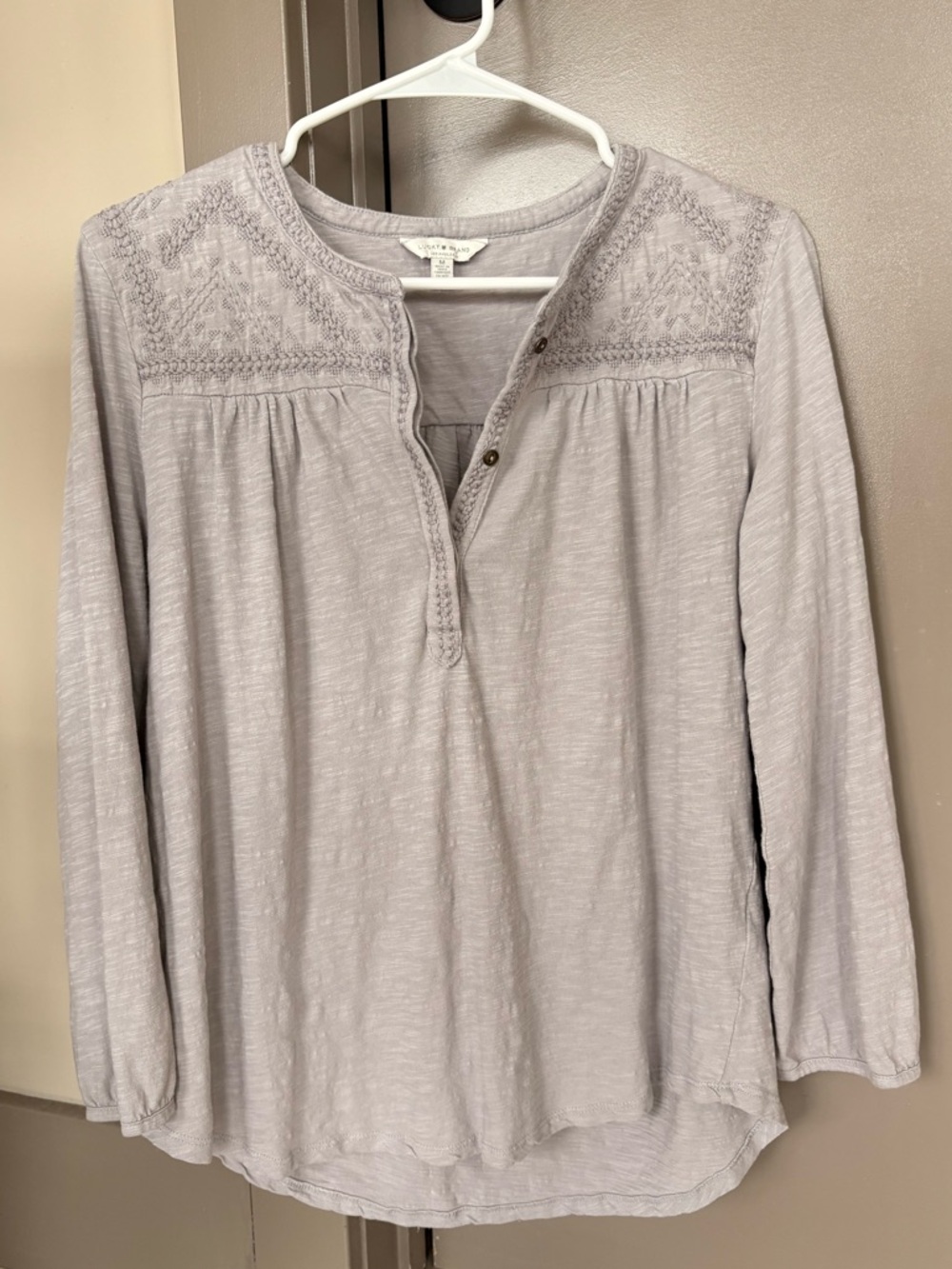 Lucky Brand grey button lightweight long sleeve with embroidered details Size M